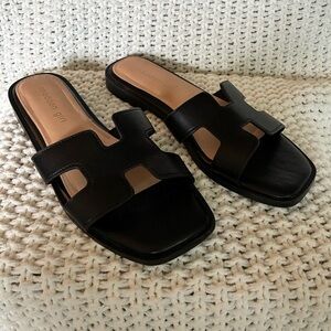 Madden Girl Women’s Hailey Slide Sandal, Open Toe, H Strap Design; Size 6.5